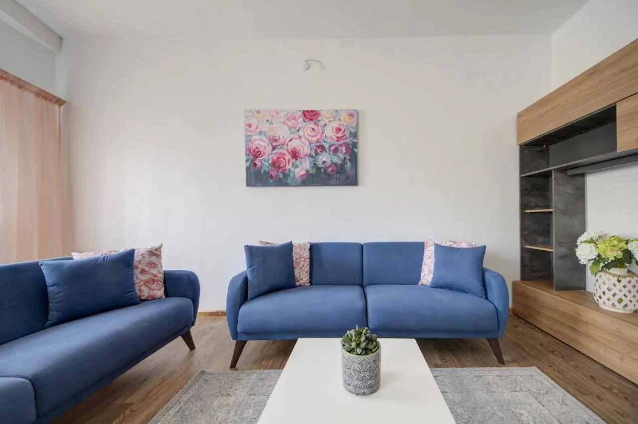 Fleur Court - Sliema 4 Bedroom Side Seaviews Apartments And Penthouse By Shortletsmalta