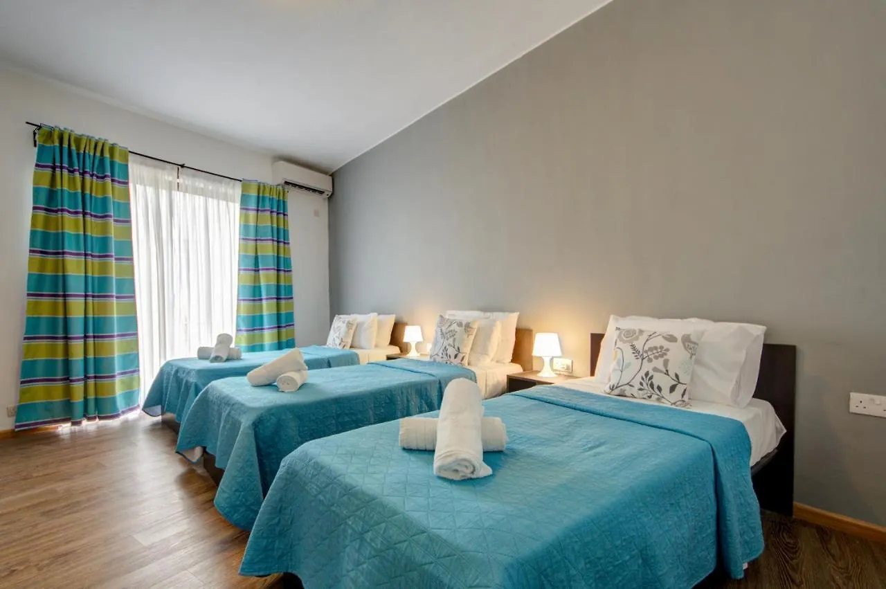 Fleur Court - Sliema 4 Bedroom Side Seaviews Apartments And Penthouse By Shortletsmalta 0*,